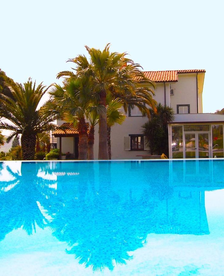 Kalos Relais Catanzaro Bagian luar foto
